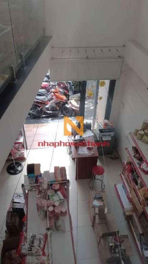Hình ảnh Bán nhà 418 Nguyễn Thị Minh Khai Phường 5 Quận 3