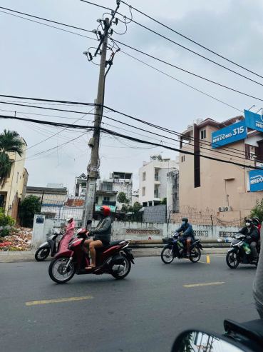 Hình ảnh Bán Nhà Mặt Tiền 568 Lê Quang Định, P.Hạnh Thông