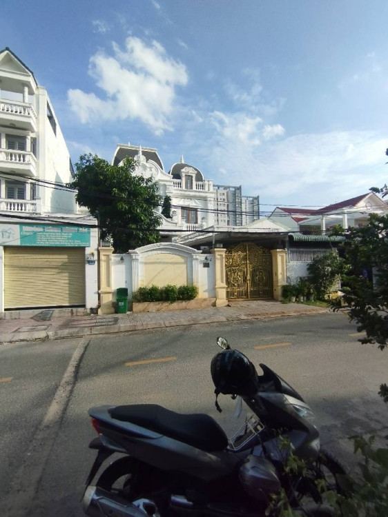 Hình ảnh Bán nhà mặt tiền 198 Thới An 13, Phường Thới An