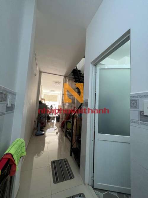 Hình ảnh Bán nhà 42 Trường Chinh Phường 4 Quận Tân Bình