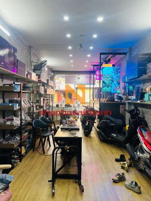 Hình ảnh Bán nhà 426 Hoàng Văn Thụ Phường 4 Quận Tân Bình