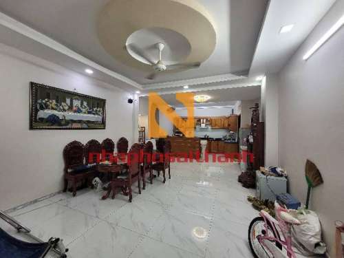 Hình ảnh Bán nhà 43/1A Đặng Lộ Phường 7 Quận Tân Bình