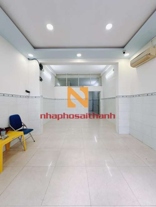 Hình ảnh Bán nhà 489 Đoàn Văn Bơ phường 13 quận 4