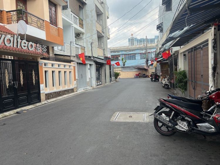 Hình ảnh Bán nhà hẻm 95/100 Lê Văn Lương, Tân Hưng