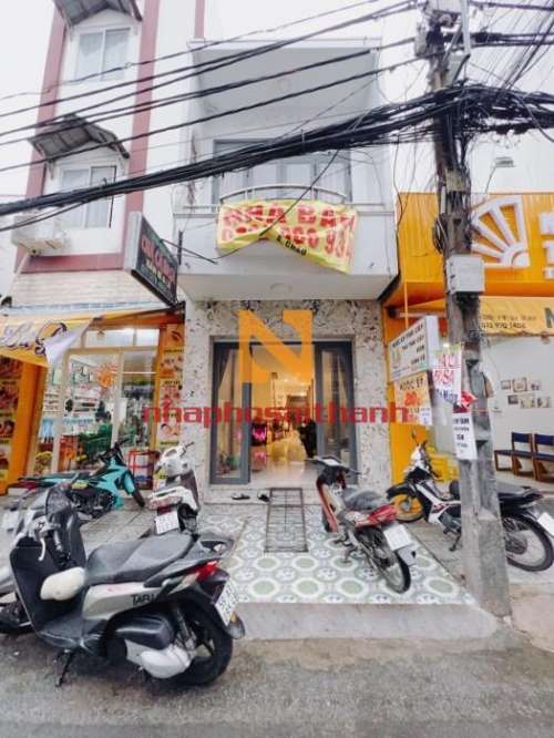 Hình ảnh Bán nhà 51 Xóm Chiếu phường 18 quận 4