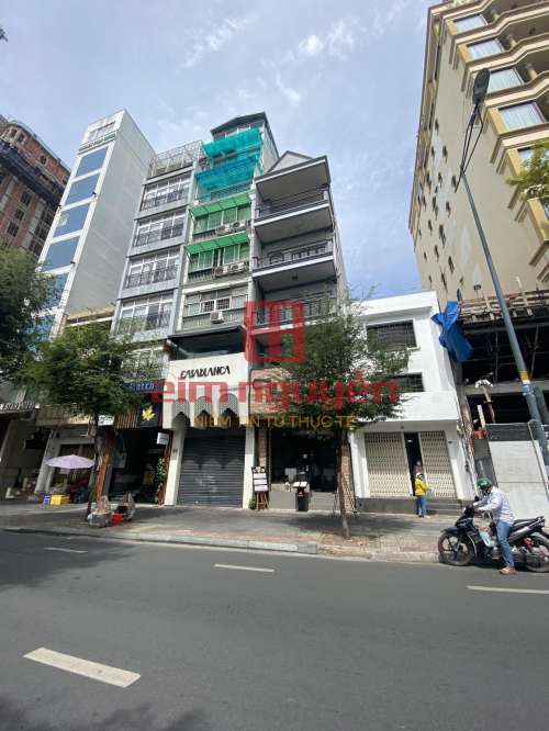 Hình ảnh Bán nhà 52 Lê Thánh Tôn, phường Bến Nghé, Quận 1