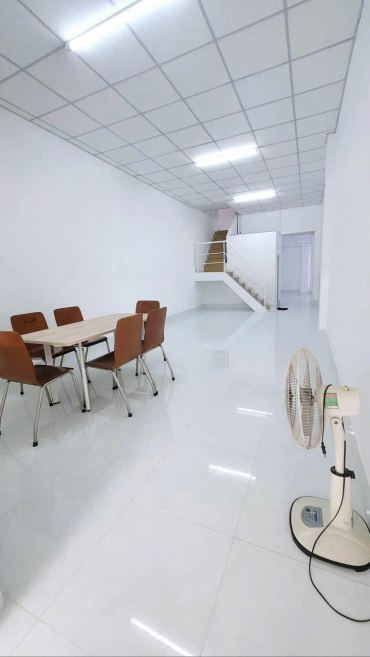 Hình ảnh Bán Nhà Hẻm Xe Hơi 27/2 Bà Lê Chân, Tân Định, Q1