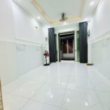 Hình ảnh Bán nhà hẻm 100/124 Dương Bá Trạc Phường Chánh Hưng Tp Hồ Chí Minh