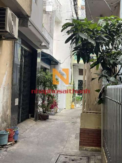 Hình ảnh Bán nhà 61 Nguyễn Tất Thành P.13 Quận 4