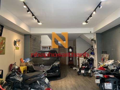 Hình ảnh Bán nhà 658/28 Cách Mạng Tháng 8 Phường 11 Quận 3