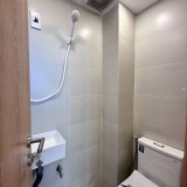 Hình ảnh Bán nhà hẻm 120/11 Trần Hưng Đạo Phường Cầu Ông Lãnh Tp Hồ Chí Minh