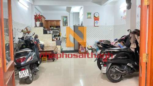 Hình ảnh Bán nhà 71 Sơn Hưng Phường 12 Quận Tân Bình