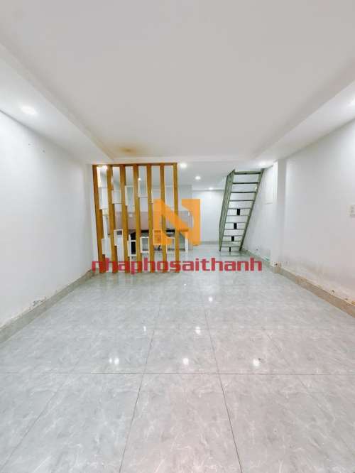 Hình ảnh Bán nhà 796/8 Đoàn Văn Bơ phường 16 quận 4
