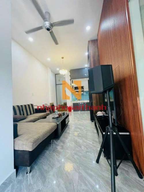 Hình ảnh Bán nhà 7 Âu Dương Lân Phường 3 Quận 8, TP HCM.
