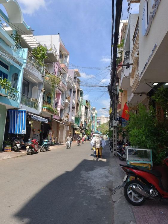 Hình ảnh Bán nhà Hẻm 341/i1a Lạc Long Quân, Phường Hòa Bình