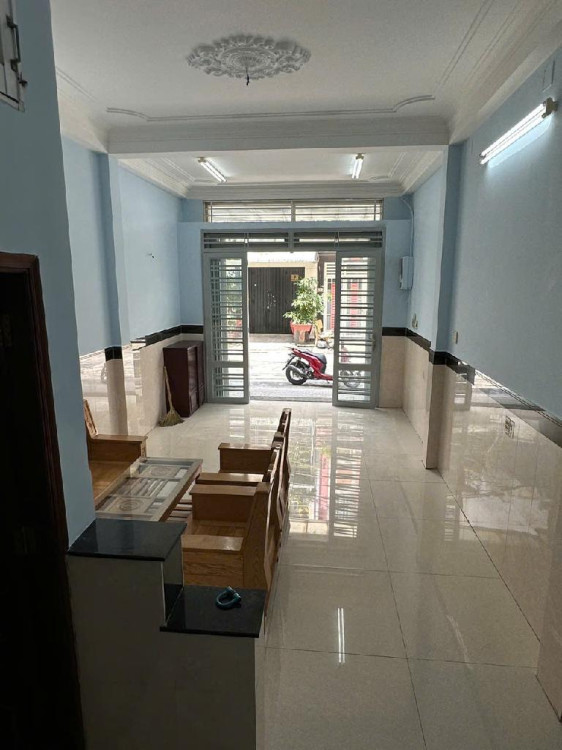 Hình ảnh Bán nhà mặt tiền 6b Bùi Dương Lịch, Bình Tân