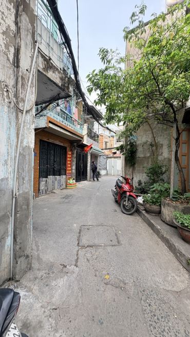 Hình ảnh Bán nhà hẻm 127/103/18/1D Ni Sư Huỳnh Liên Phường Tây Thạnh Tp Hồ Chí Minh
