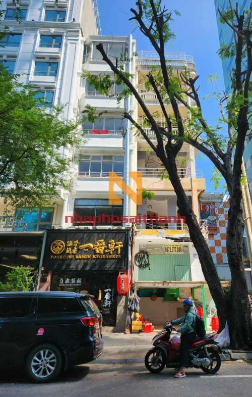 Hình ảnh Bán nhà 2 mặt tiền 8A Lê Thánh Tôn, Phường Bến Nghé, Quận 1