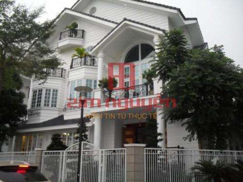 Hình ảnh Bán biệt thự 90/5 Quốc Hương Phường Thảo Điền Quận 2