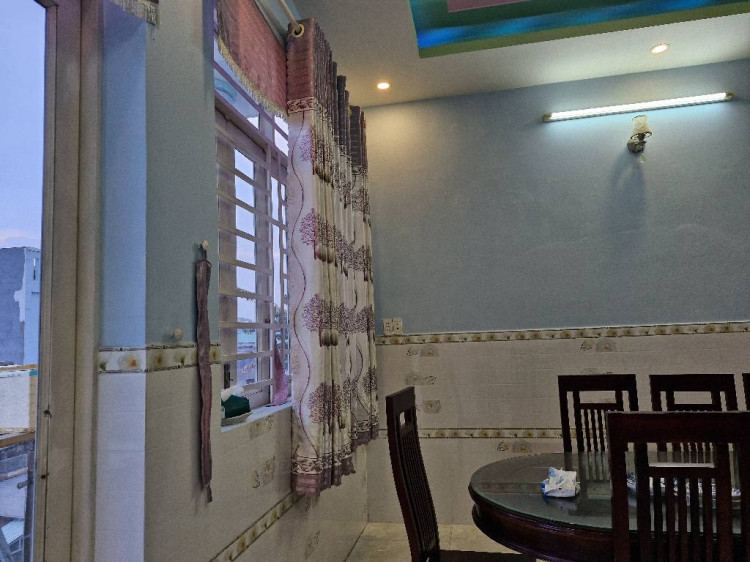 Hình ảnh Bán nhà hẻm 268/24 Võ Văn Hát, Phường Long Trường