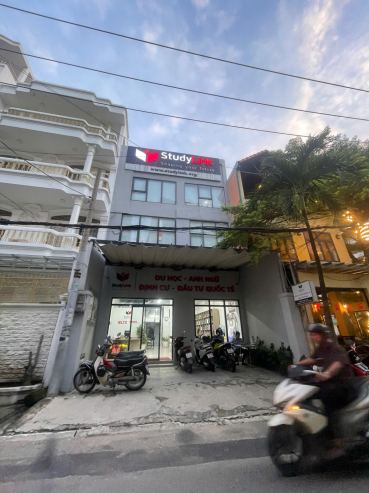 Hình ảnh Bán Nhà Hẻm Xe Hơi 449/9 Sư Vạn Hạnh, P12, Q10