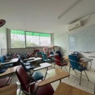 Hình ảnh Bán nhà V1 50.2 Thành Thái Phường Hòa Hưng Tp Hồ Chí Minh