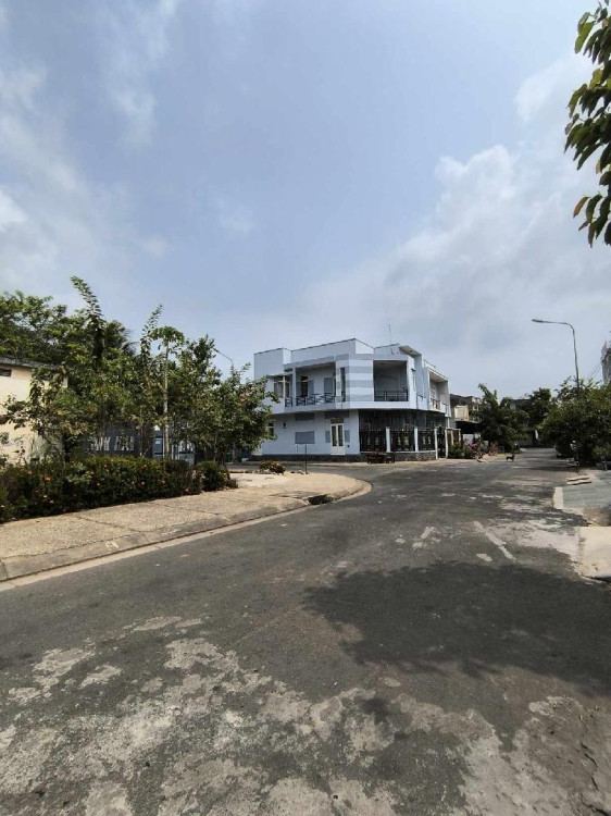 Hình ảnh Bán  nhà số 6  Số 11, Phường Long Bình, Thành phố Thủ Đức (cũ)