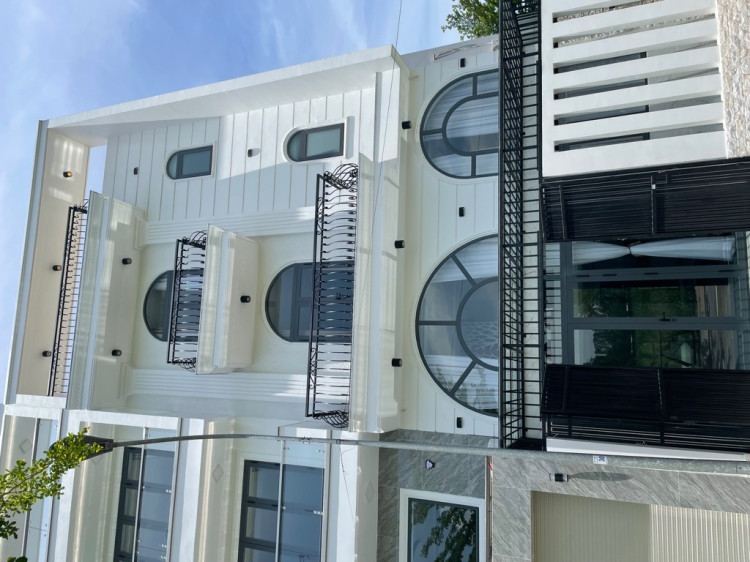 Hình ảnh Bán nhà mặt tiền 940 Lê Văn Lương, Nhà Bè