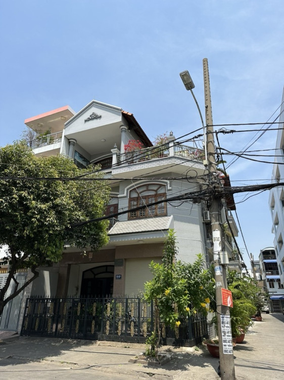 Hình ảnh Bán nhà mặt tiền 182-182a Lê Thị Bạch Cát, Phú Thọ