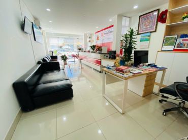 Hình ảnh Bán Nhà Mặt Tiền 4 Trần Nhật Duật, Tân Định, Quận 1