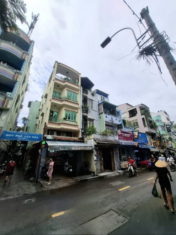 Hình ảnh Bán nhà mặt tiền 213 Vĩnh Viễn, phường Vườn Lài