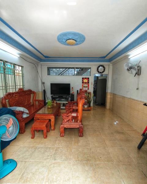 Hình ảnh Bán nhà hẻm 15/8 Lý Chiêu Hoàng, phường Bình Phú
