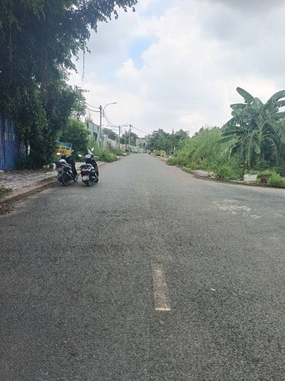 Hình ảnh Bán Đất thửa 655 tờ Bưng Ông Thoàn, Phường Long Trường