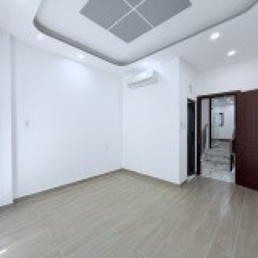 Hình ảnh Bán nhà hẻm 94/9 Thành Thái Phường Hòa Hưng Tp Hồ Chí Minh