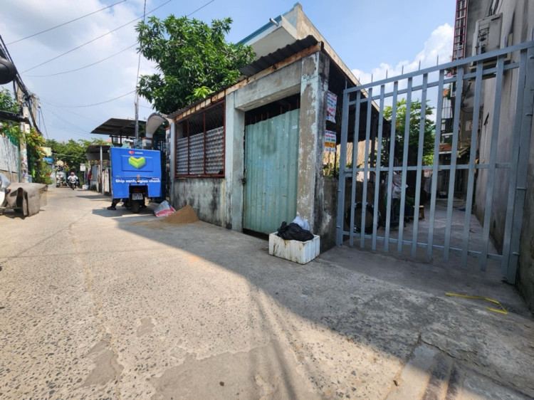 Hình ảnh Bán nhà mặt tiền 30 Huỳnh Tấn Phát, xã Nhà Bè