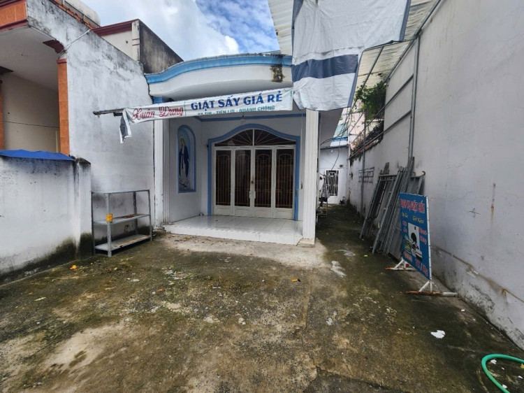 Hình ảnh Bán nhà hẻm 1532/2 Huỳnh Tấn Phát, Phú Thuận