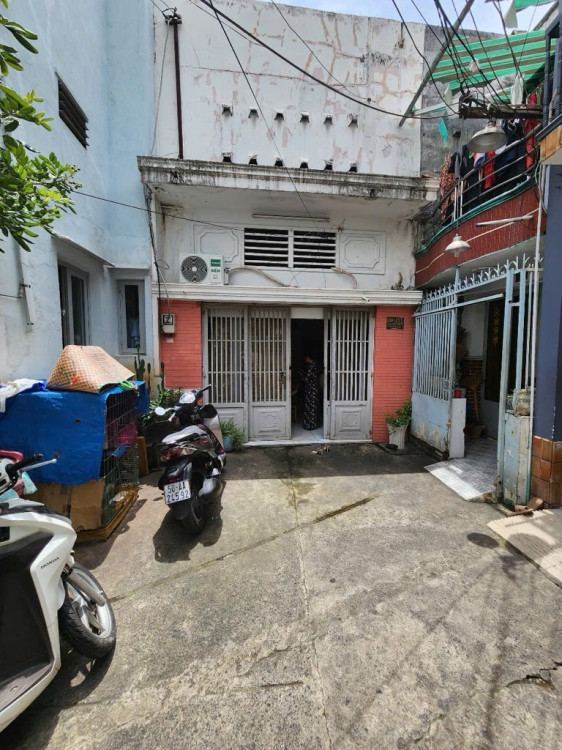 Hình ảnh Bán nhà Hẻm 159/15/7/7 Xóm Chiếu, Phường Xóm Chiếu
