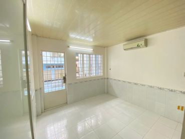Hình ảnh Bán nhà hẻm 128A/3 Nguyễn Chí Thanh Phường Vườn Lài Tp Hồ Chí Minh