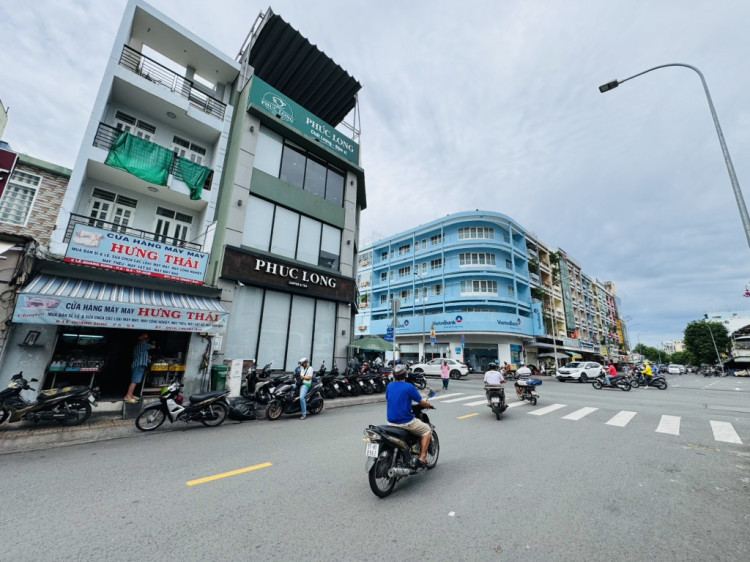 Hình ảnh Bán nhà mặt tiền 20-22 Lê Quang Sung, phường Bình Tây