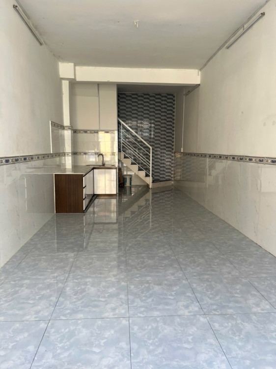 Hình ảnh Bán nhà mặt tiền 73 Lê Liễu, Phường Phú Thạnh