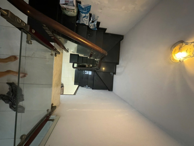 Hình ảnh Bán nhà hẻm 888/53 Lạc Long Quân, Phường Tân Hòa
