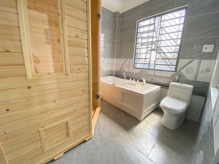 Hình ảnh Bán nhà hẻm 47/68 Ao Đôi, Bình Tân