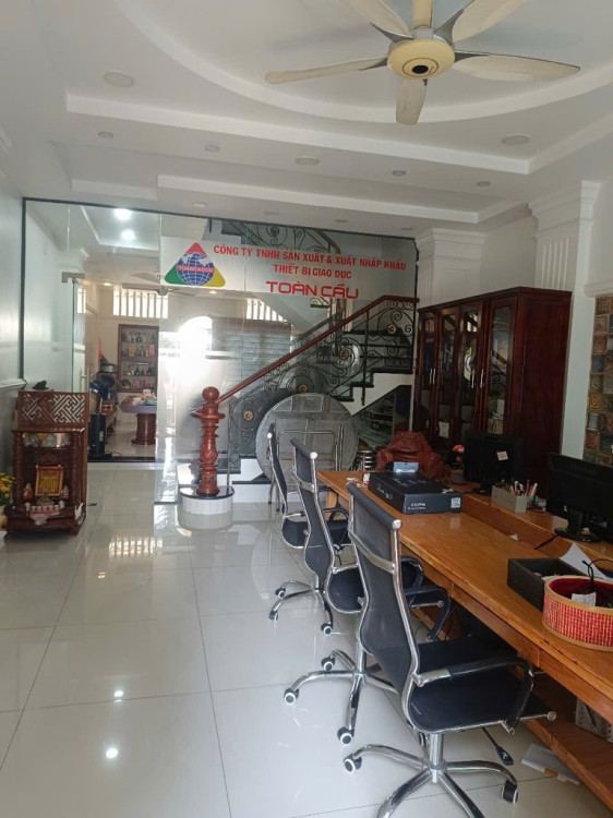 Hình ảnh Bán nhà mặt tiền 13 Đường số 3 Phường Hạnh Thông
