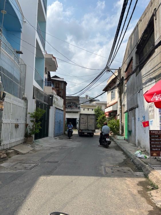 Hình ảnh Bán nhà hẻm 179/56 Hòa Bình, Phường Phú Thạnh