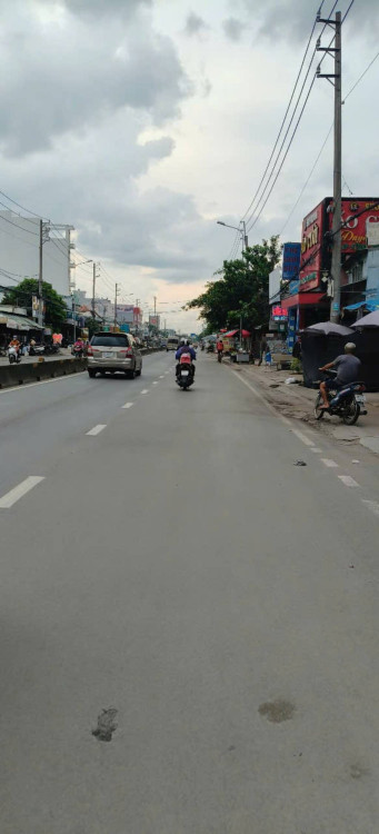 Hình ảnh Bán nhà mặt tiền 40 Nguyễn Hữu Trí, Tân Nhựt