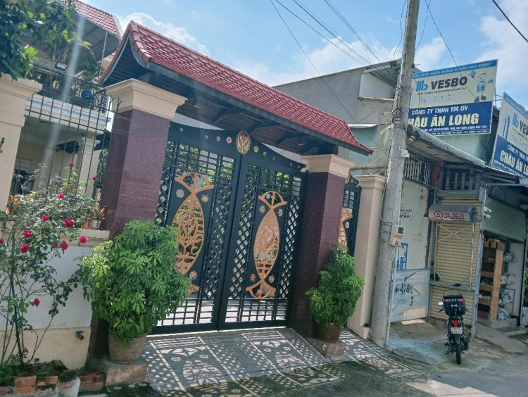 Hình ảnh Bán nhà mặt tiền 315, xã Thủ Đức
