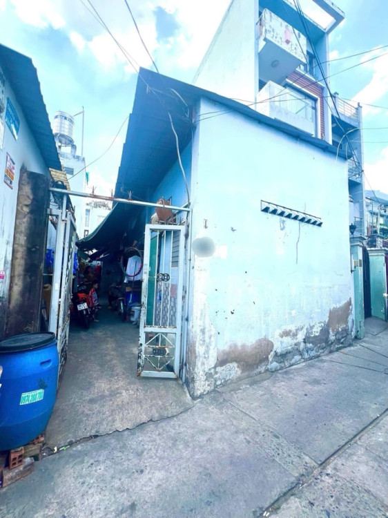 Hình ảnh Bán nhà hẻm 188/15/1 Lê Đình Cẩn, Bình Tân