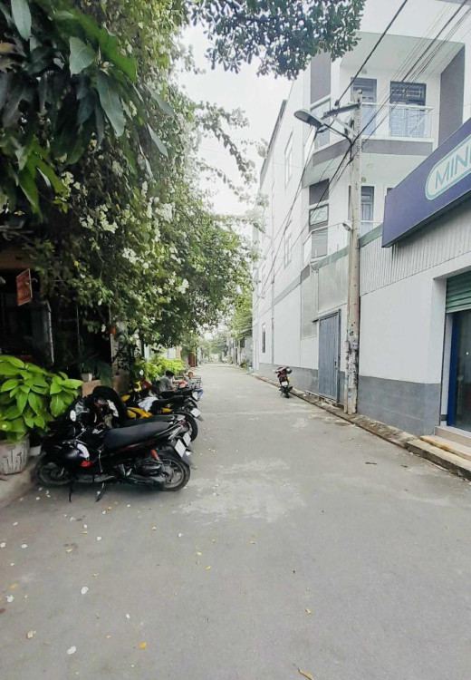 Hình ảnh Bán nhà mặt tiền 914 Ngô Chí Quốc, phường Tam Bình