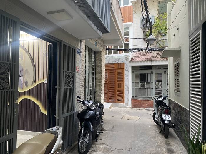 Hình ảnh Bán nhà hẻm 95/26 Phan Văn Trị, phường Chợ Quán