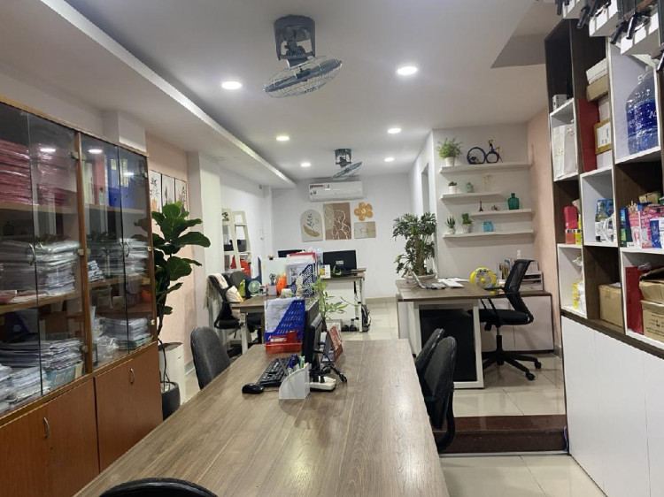Hình ảnh Bán nhà mặt tiền 4 Nguyễn Trường Tộ, Phường Phú Thọ Hòa
